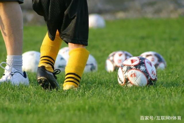 卡里克在发布会上强调球队优先，未排除替换费尔南德斯的可能性